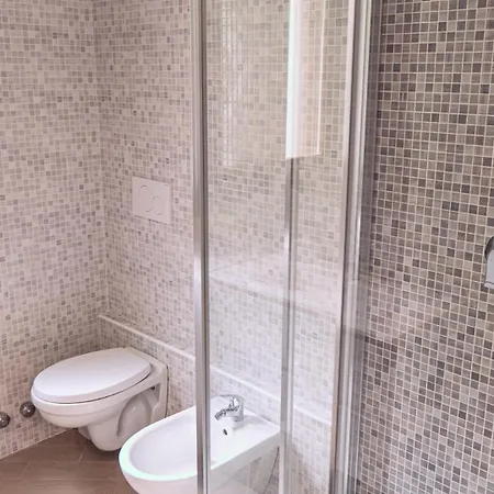 A Due Passi Da Bellagio Lake View House With Garden Onno